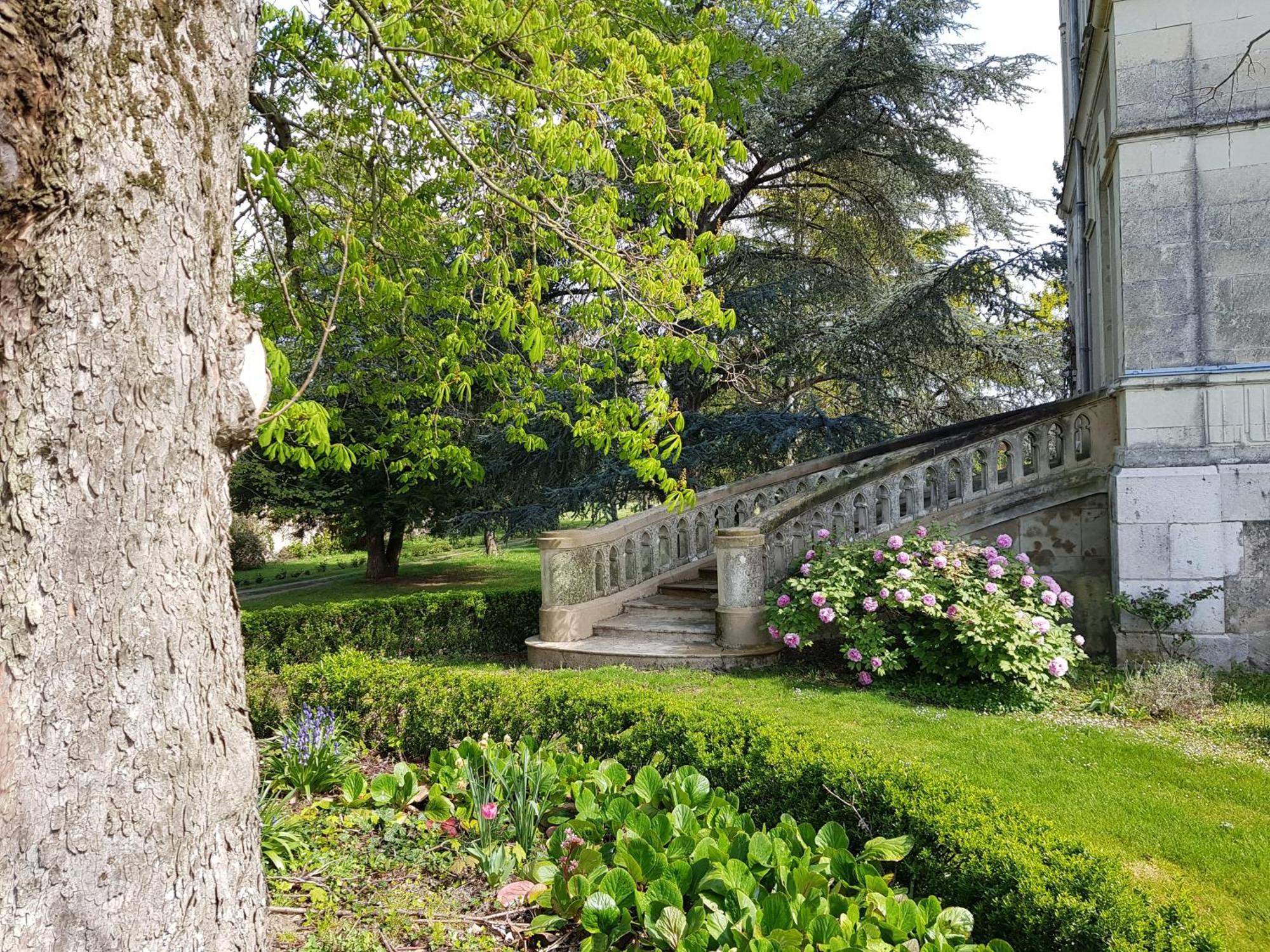 Domaine De L'Oie Rouge Bed and Breakfast Les Rosiers Exterior foto